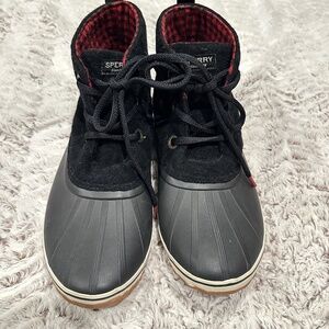 Sperry Women's Winter Wool & Rubber Duck Boot - Black Red Plaid size 11